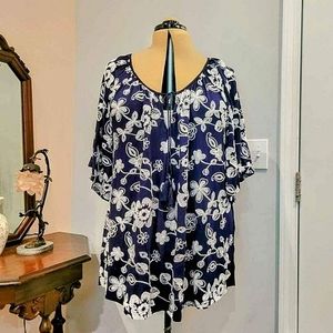 NWOT 1X Blue Embroidered Blouse
